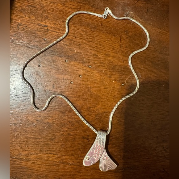 Eden Hand Arts from Cape Cod Fish Pendant and necklace. Sterling silver stamped - Picture 4 of 4